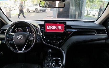 Toyota Camry, 2021 год, 3 100 000 рублей, 11 фотография