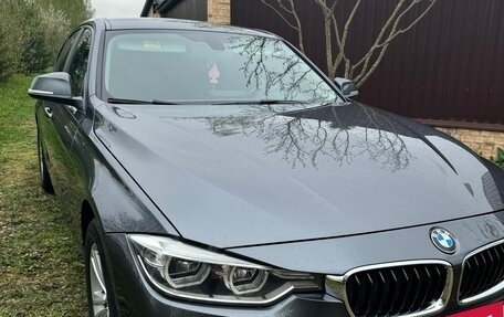 BMW 3 серия, 2016 год, 2 100 000 рублей, 2 фотография