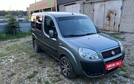 Fiat Doblo I, 2011 год, 980 000 рублей, 3 фотография
