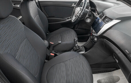 Hyundai Solaris II рестайлинг, 2015 год, 1 289 000 рублей, 23 фотография