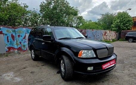 Lincoln Navigator, 2005 год, 875 000 рублей, 2 фотография