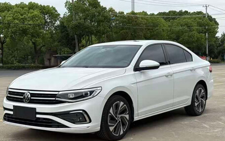 Volkswagen Bora, 2022 год, 1 250 000 рублей, 1 фотография