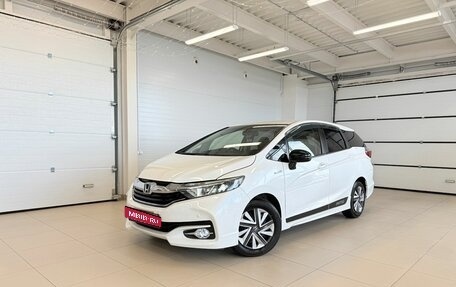 Honda Shuttle II, 2017 год, 1 279 000 рублей, 1 фотография