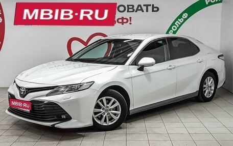 Toyota Camry, 2020 год, 1 740 000 рублей, 1 фотография