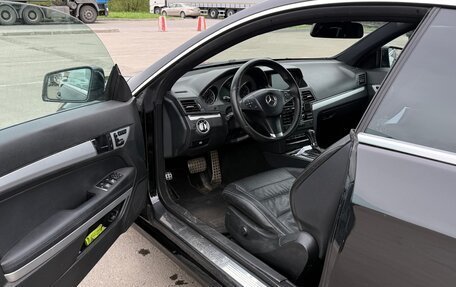 Mercedes-Benz E-Класс, 2010 год, 1 050 000 рублей, 6 фотография