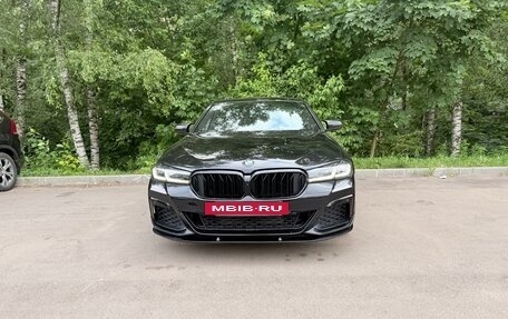 BMW 5 серия, 2019 год, 4 500 000 рублей, 2 фотография