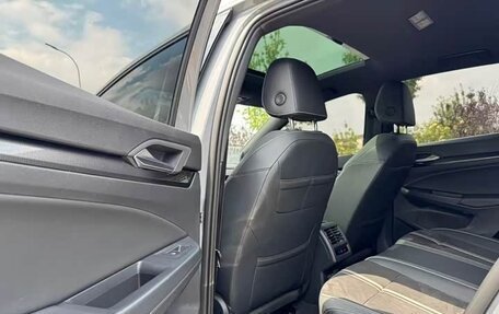 Volkswagen Golf VIII, 2022 год, 2 062 714 рублей, 8 фотография