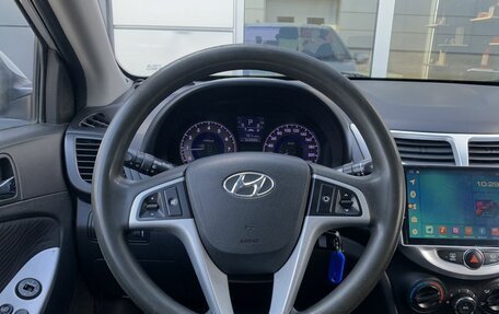 Hyundai Solaris II рестайлинг, 2012 год, 739 000 рублей, 14 фотография