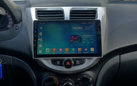 Hyundai Solaris II рестайлинг, 2012 год, 739 000 рублей, 16 фотография