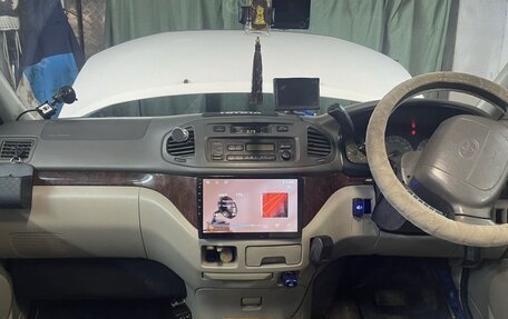 Toyota Regius, 1998 год, 900 000 рублей, 7 фотография
