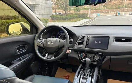 Honda Vezel, 2022 год, 1 450 000 рублей, 8 фотография