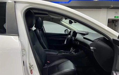 Mazda 3, 2021 год, 1 450 000 рублей, 9 фотография