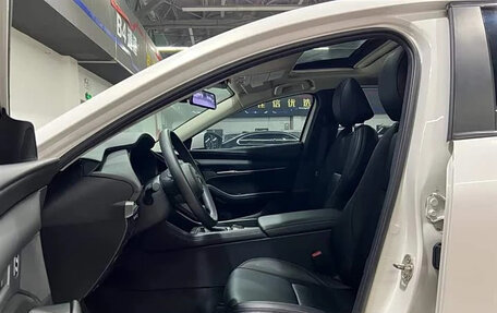 Mazda 3, 2021 год, 1 450 000 рублей, 8 фотография
