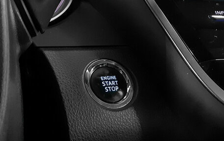 Toyota Camry, 2020 год, 1 740 000 рублей, 17 фотография