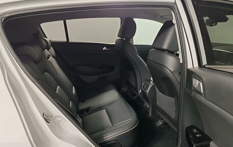 KIA Sportage IV рестайлинг, 2021 год, 2 499 000 рублей, 20 фотография
