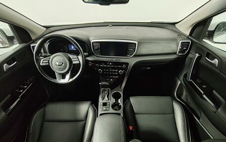 KIA Sportage IV рестайлинг, 2021 год, 2 499 000 рублей, 14 фотография