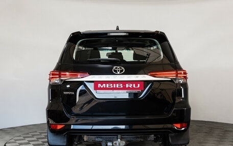 Toyota Fortuner II, 2019 год, 3 299 000 рублей, 7 фотография