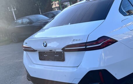 BMW 5 серия, 2023 год, 6 600 000 рублей, 4 фотография