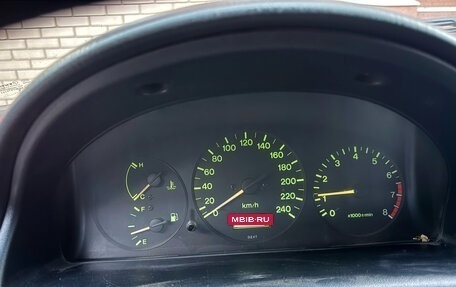 Mazda 626, 1998 год, 385 000 рублей, 6 фотография