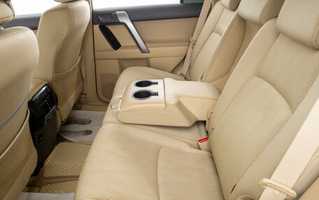 Toyota Land Cruiser Prado 150 рестайлинг 2, 2016 год, 3 799 000 рублей, 28 фотография