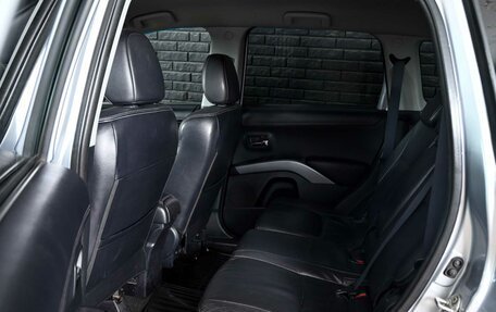Mitsubishi Outlander III рестайлинг 3, 2011 год, 1 050 000 рублей, 9 фотография