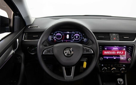 Skoda Octavia, 2019 год, 1 599 000 рублей, 11 фотография