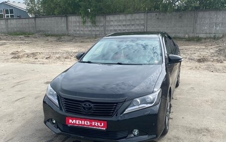 Toyota Camry, 2013 год, 1 350 000 рублей, 1 фотография