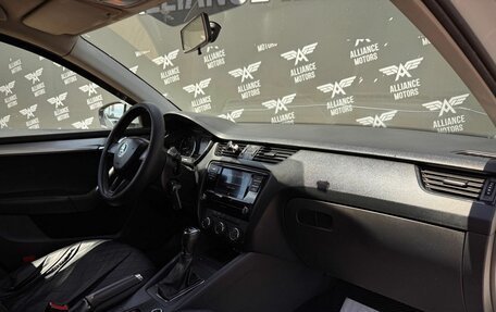 Skoda Octavia, 2017 год, 855 000 рублей, 21 фотография