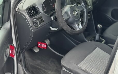 Volkswagen Polo VI (EU Market), 2011 год, 585 000 рублей, 6 фотография