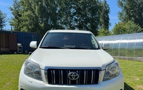 Toyota Land Cruiser Prado 150 рестайлинг 2, 2012 год, 2 550 000 рублей, 2 фотография