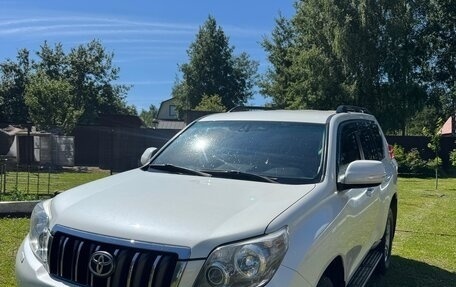 Toyota Land Cruiser Prado 150 рестайлинг 2, 2012 год, 2 550 000 рублей, 3 фотография