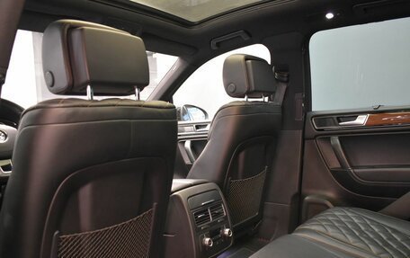 Volkswagen Touareg III, 2017 год, 3 699 000 рублей, 28 фотография