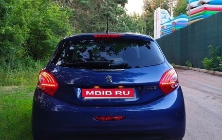 Peugeot 208 II, 2013 год, 545 000 рублей, 3 фотография