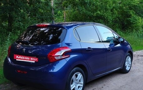 Peugeot 208 II, 2013 год, 545 000 рублей, 5 фотография