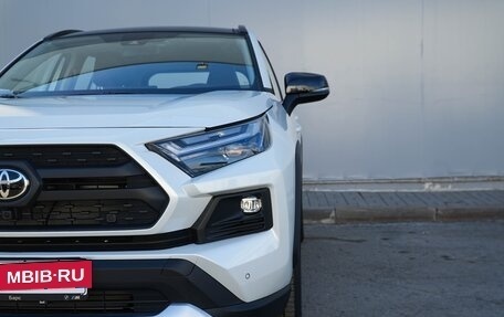Toyota RAV4, 2025 год, 3 990 000 рублей, 5 фотография