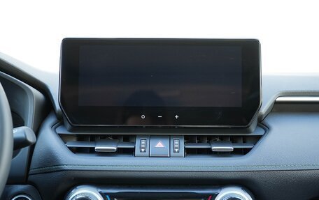 Toyota RAV4, 2025 год, 3 990 000 рублей, 31 фотография
