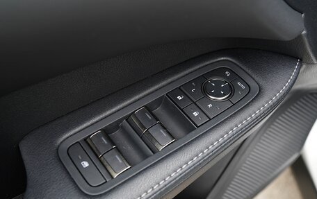 Lexus RX IV рестайлинг, 2025 год, 7 750 000 рублей, 19 фотография