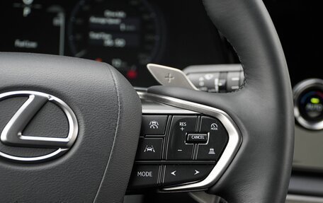 Lexus RX IV рестайлинг, 2025 год, 7 750 000 рублей, 29 фотография