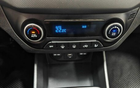 Hyundai Creta I рестайлинг, 2021 год, 1 880 000 рублей, 16 фотография