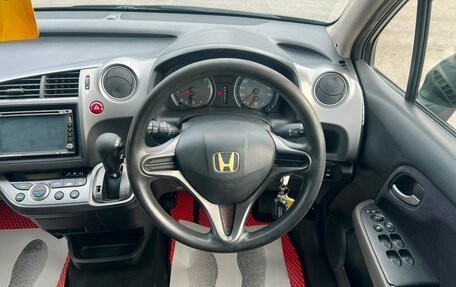 Honda Stream II, 2007 год, 800 000 рублей, 20 фотография