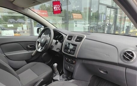 Renault Logan II, 2019 год, 1 259 800 рублей, 13 фотография