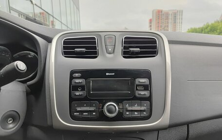 Renault Logan II, 2019 год, 1 259 800 рублей, 18 фотография