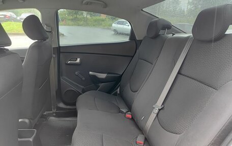 KIA Rio III рестайлинг, 2015 год, 899 800 рублей, 15 фотография