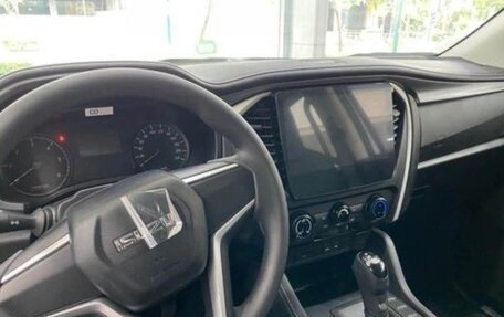 Isuzu MU-X, 2026 год, 3 980 000 рублей, 9 фотография