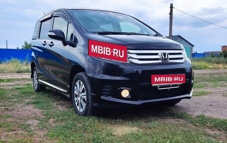 Honda Freed I, 2012 год, 1 450 000 рублей, 1 фотография