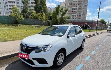 Renault Logan II, 2020 год, 1 050 000 рублей, 2 фотография