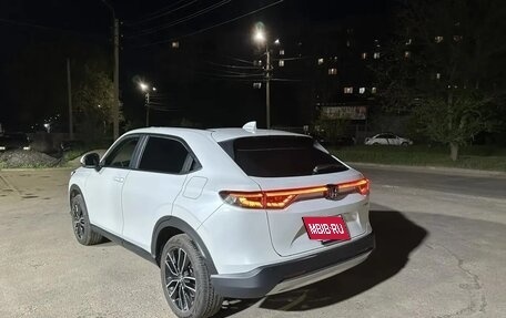 Honda Vezel, 2023 год, 2 730 000 рублей, 13 фотография