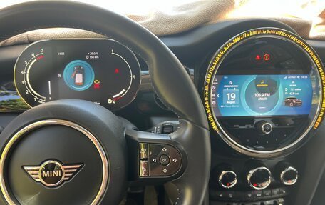MINI Hatch, 2021 год, 1 500 000 рублей, 4 фотография