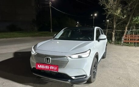 Honda Vezel, 2023 год, 2 730 000 рублей, 10 фотография
