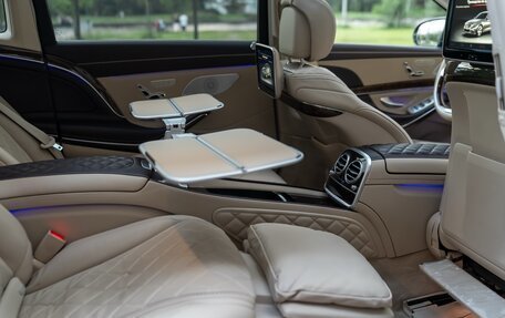 Mercedes-Benz Maybach S-Класс, 2016 год, 3 250 000 рублей, 20 фотография